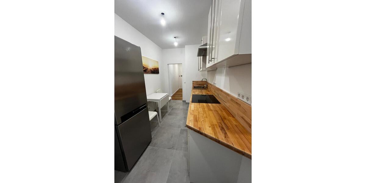 Etagenwohnung Köln Ehrenfeld - 1 Zimmer, 16 m&sup2;, 620&euro; | Angebot:26680360
