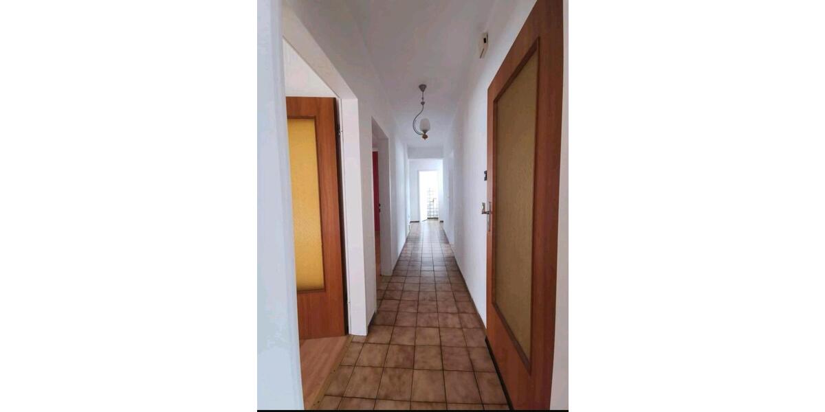 Etagenwohnung Albstadt - 3 Zimmer, 70 m&sup2;, 650&euro; | Angebot:26366220