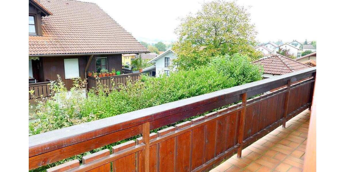 Etagenwohnung Bayerbach - 3 Zimmer, 88 m&sup2;, 234.000&euro; | Angebot:23936959