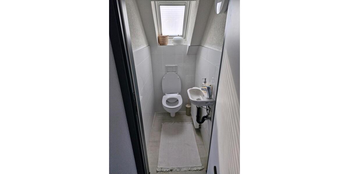 Etagenwohnung Stuttgart Vaihingen - 5 Zimmer, 96 m&sup2;, 1.550&euro; | Angebot:26652368
