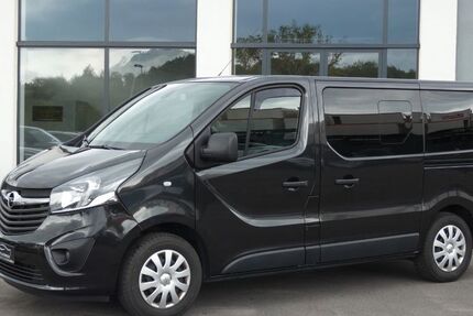 Opel Vivaro 174.995 km 14.250 &euro; Bochum 44807
