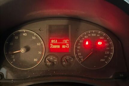 VW Golf 208.000 km 700 &euro; Esslingen am Neckar 73728