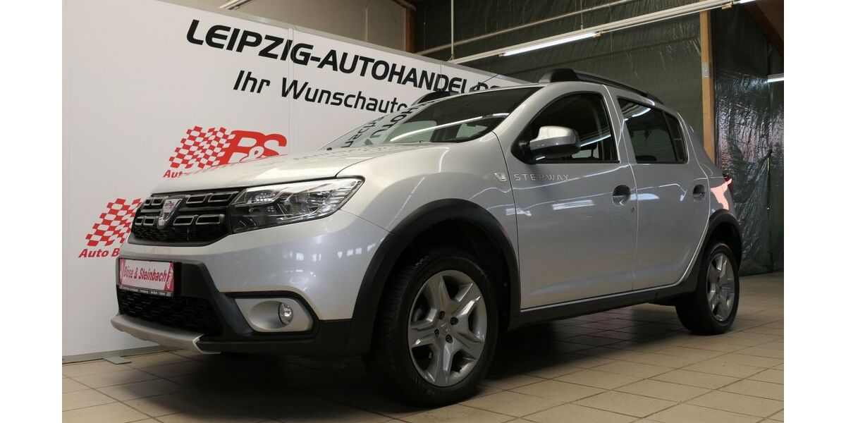 Dacia Sandero 32.360 km 9.274 &euro; Frohburg 04654