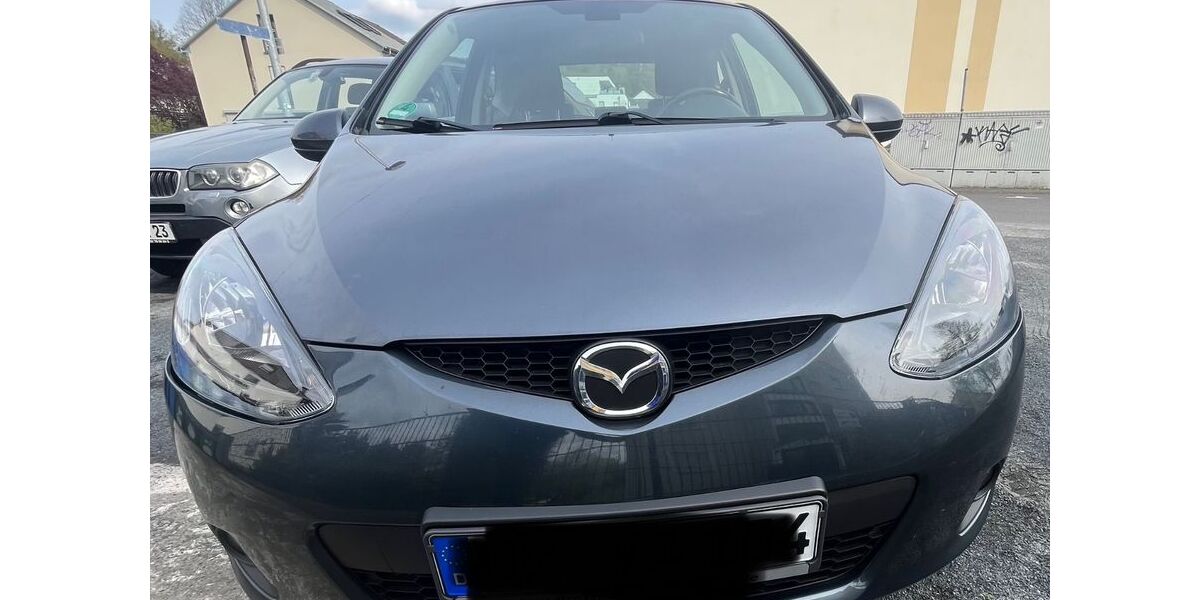 Mazda 2 210.500 km 2.300 &euro; Rheinbreitbach 53619