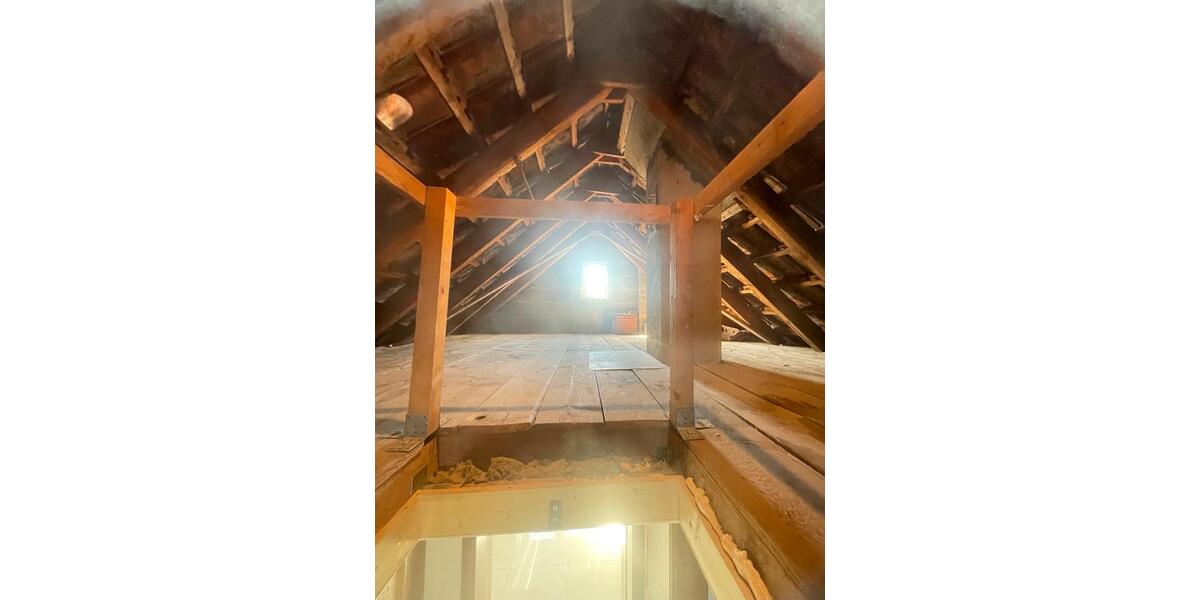 Dachgeschoßwohnung Albstadt Gemarkung Onstmettingen - 1 Zimmer, 60 m&sup2;, 700&euro; | Angebot:26342829