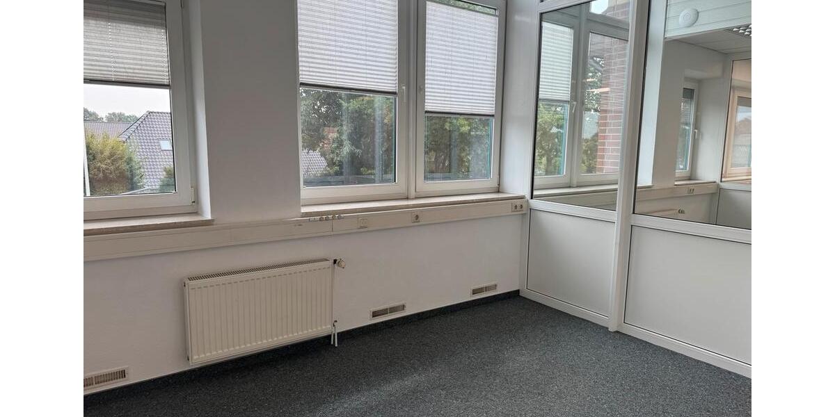 Gewerbeobjekt Wiefelstede - 6&euro; | Angebot:25229363