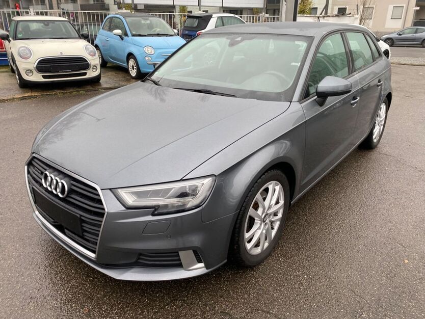 Audi A3 169.000 km 17.890 € Köln 50739