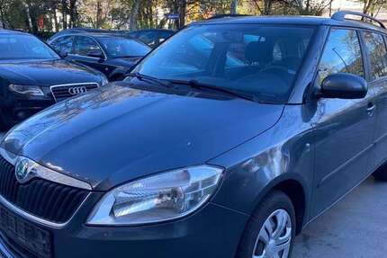 Skoda Fabia 132.000 km 2.850 &euro; München 80809