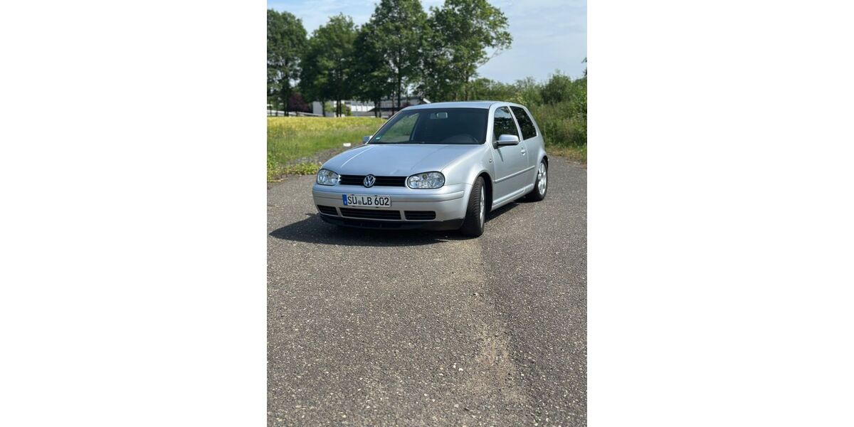 VW Golf 252.000 km 2.249 &euro; Lohmar 53797