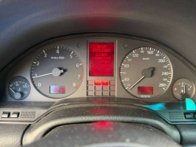 Audi A8 159.982 km 6.990 &euro; Seligenstadt, Einhardstadt 63500