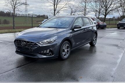 Hyundai i30 49.150 km 18.999 &euro; Oberlungwitz 09353