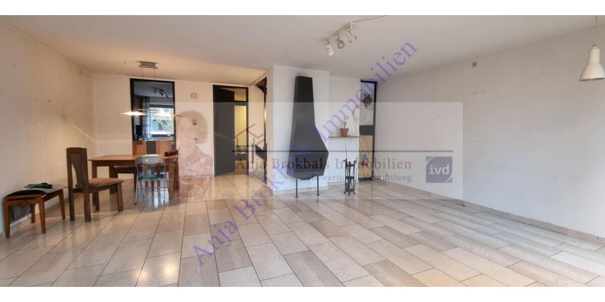 GT: Stadtnah, Reihenhaus mit Garage_provisionsfrei für Käufer - Reihenmittelhaus Gütersloh Isselhorst | Angebot:26039266