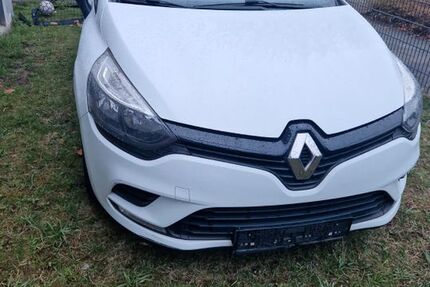 Renault Clio 133.000 km 6.100 &euro; Ahlen 59227