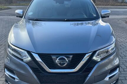 Nissan Qashqai 112.700 km 13.300 &euro; Winsen (Luhe) 21423