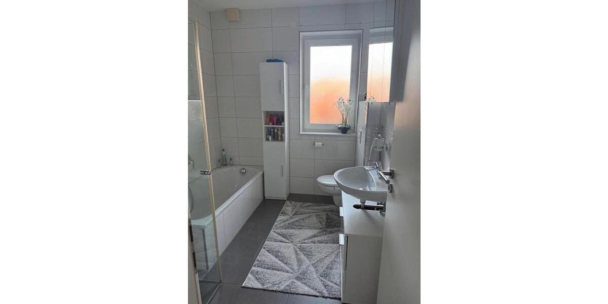 Maisonettenwohnung Schloß Holte-Stukenbrock Stukenbrock - 3 Zimmer, 85 m&sup2;, 900&euro; | Angebot:25380019