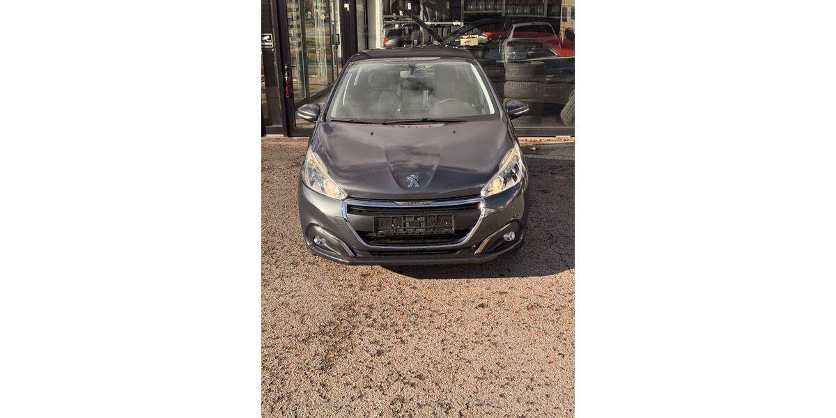 Peugeot 208 86.850 km 6.900 &euro; Empfingen 72186