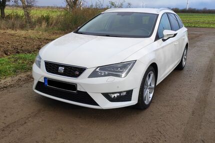Seat Leon 95.500 km 13.700 &euro; Römerberg 67354