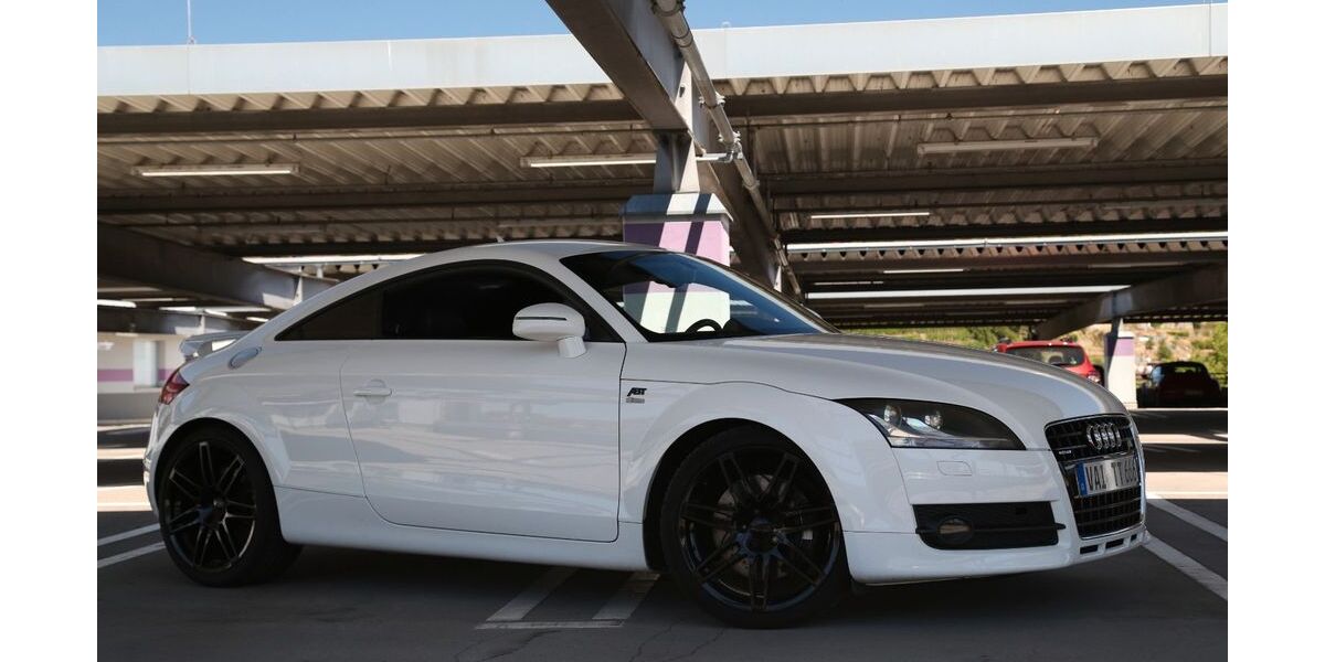 Audi TT 192.000 km 22.500 &euro; Bietigheim-Bissingen 74321