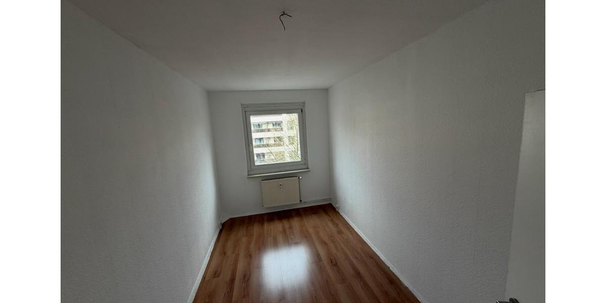 Etagenwohnung Oranienburg - 3 Zimmer, 70 m&sup2;, 875&euro; | Angebot:25999600