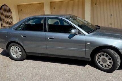 Audi A4 125.000 km 2.700 &euro; Oy-Mittelberg 87466