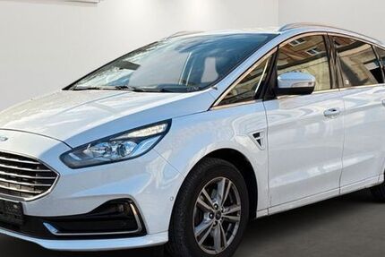 Ford S-Max 169.000 km 15.900 &euro; München 81243