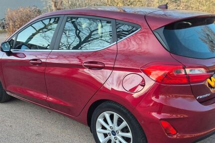 Ford Fiesta 60.000 km 10.999 &euro; Freiburg 79102