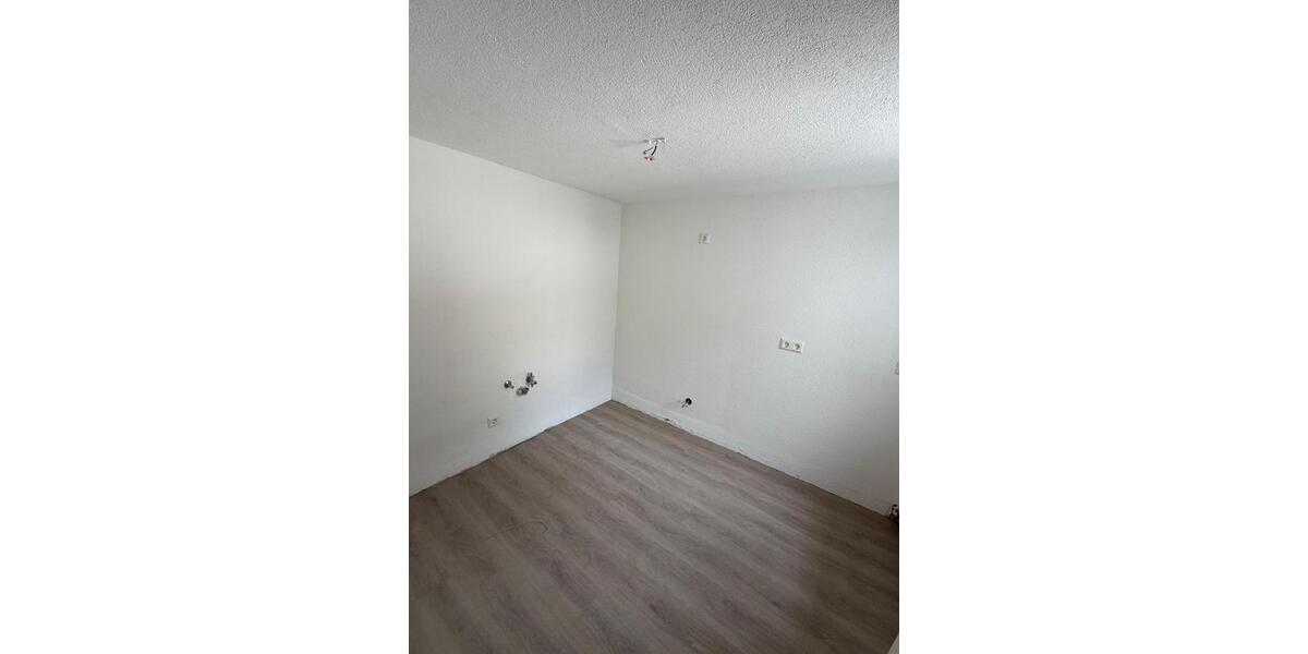 Doppelhaushälfte Heidenheim an der Brenz - 4 Zimmer, 120 m&sup2;, 1.100&euro; | Angebot:25831361