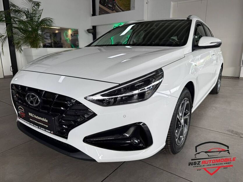 i30