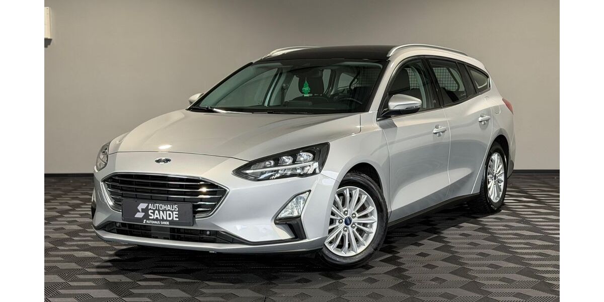 Ford Focus 130.000 km 11.999 &euro; Sande 26452