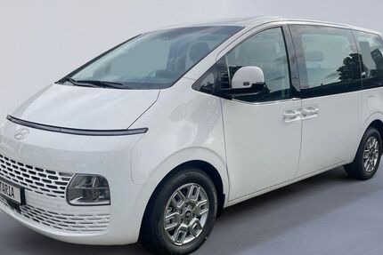 Hyundai STARIA 2.500 km 47.990 &euro; Zeitz 06712
