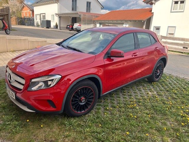 Mercedes-Benz GLA 200 104.000 km 10.500 &euro; Hohenpolding/Starzell 84432