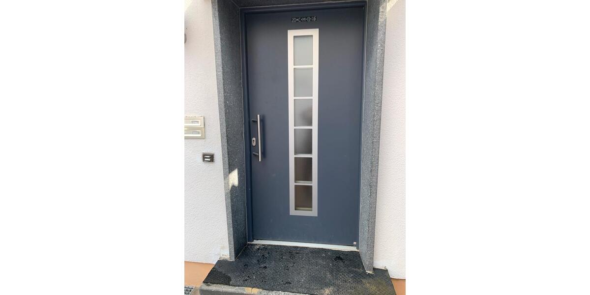 Mehrfamilienhaus, Wohnhaus Zimmern ob Rottweil - 12 Zimmer, 162 m&sup2;, 410.000&euro; | Angebot:27110095