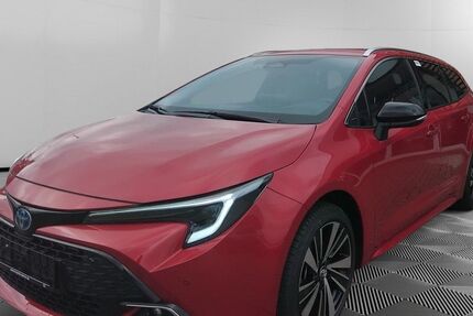 Toyota Corolla 5.500 km 34.986 &euro; Greifswald 17489