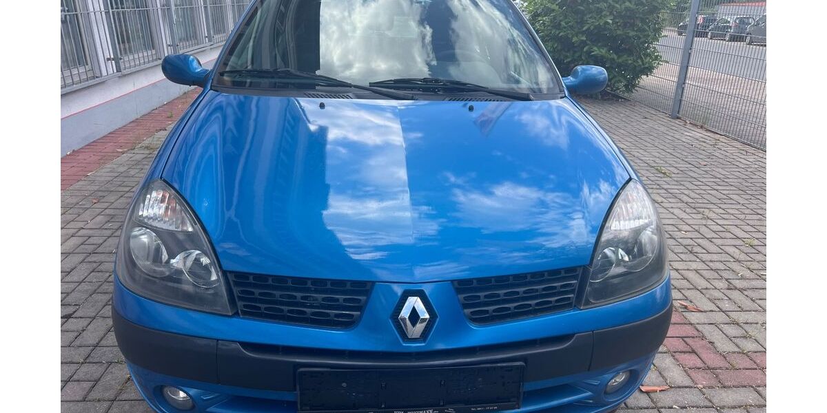 Renault Clio 139.000 km 1.950 &euro; Fürth 90765