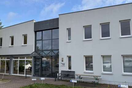 Halle in Mittenwalde OT Schenkendorf 3.000.000 € 600 m² zimmer