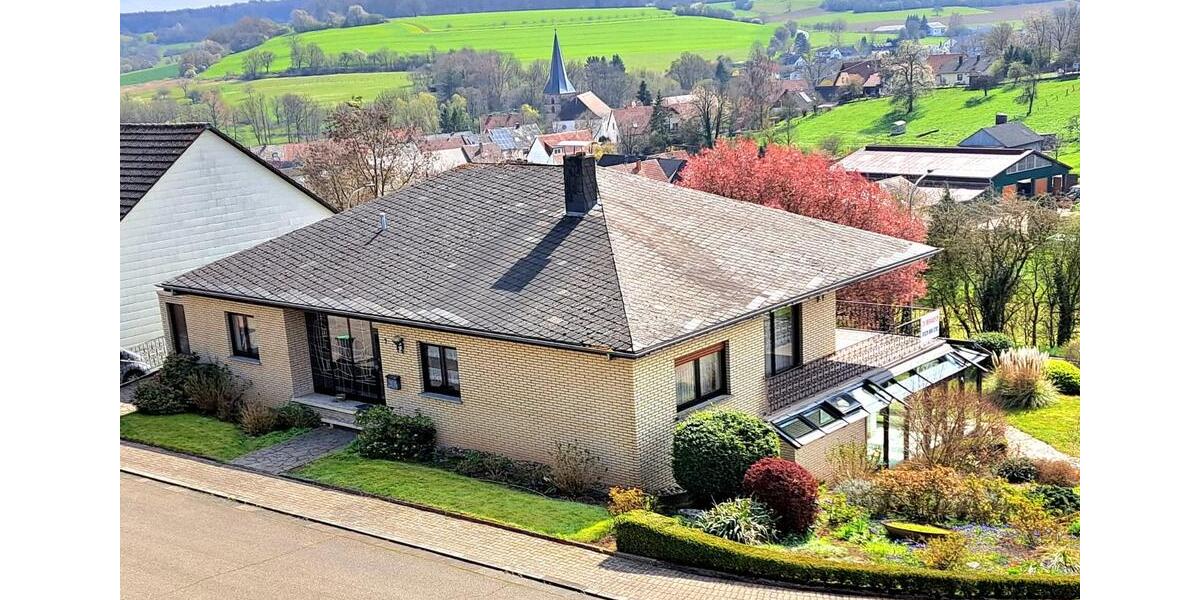Einfamilienhaus Blieskastel - 12 Zimmer, 260 m&sup2;, 344.000&euro; | Angebot:27126800