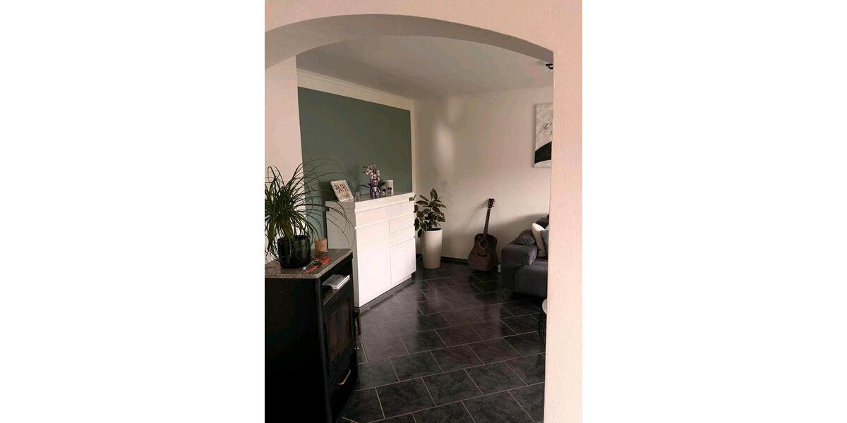 Etagenwohnung Landau an der Isar - 3 Zimmer, 110 m&sup2;, 850&euro; | Angebot:26375346