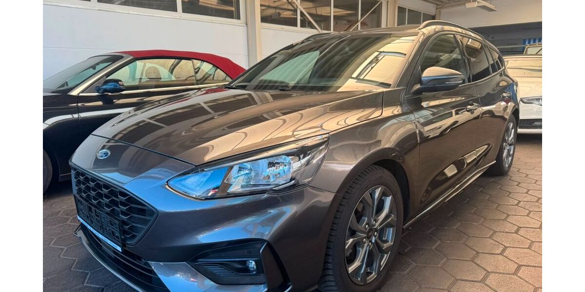 Ford Focus 44.769 km 15.999 &euro; Münzenberg Gambach 35516