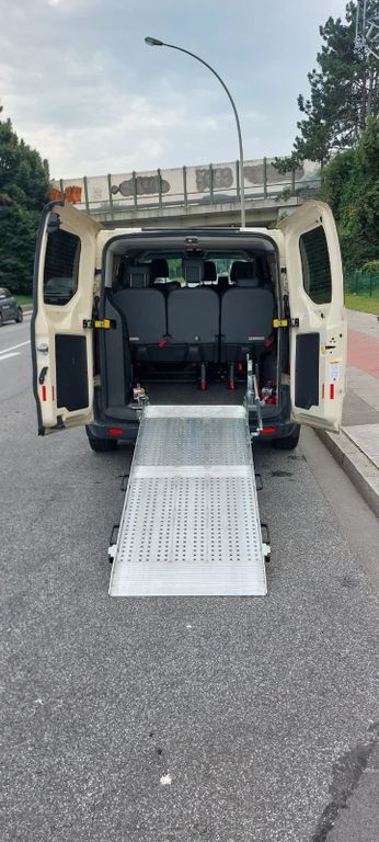 Ford Transit Custom 240.411 km 17.990 € Hamburg 20539