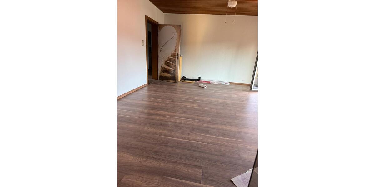 Einfamilienhaus Ahnsen - 8 Zimmer, 210 m&sup2;, 245.000&euro; | Angebot:25404404