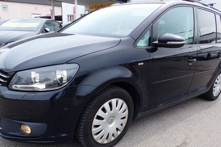 VW Touran 133.606 km 12.999 &euro; Manching 85077