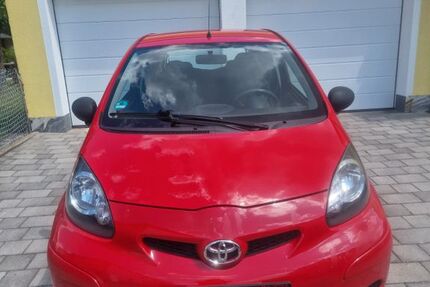 Toyota Aygo (X) 154.327 km 1.400 &euro; Burgkirchen 84508
