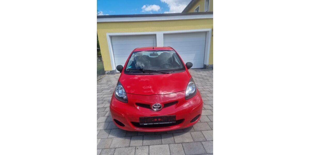 Toyota Aygo (X) 154.327 km 1.400 &euro; Burgkirchen 84508