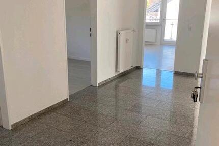 Neuwertige 4-Zimmer Hochparterre-Wohnung in Ober-Beerbach 4 zimmer