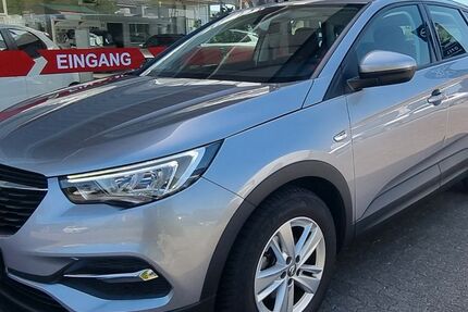 Opel Grandland (X) 22.650 km 17.490 &euro; Lemgo 32657
