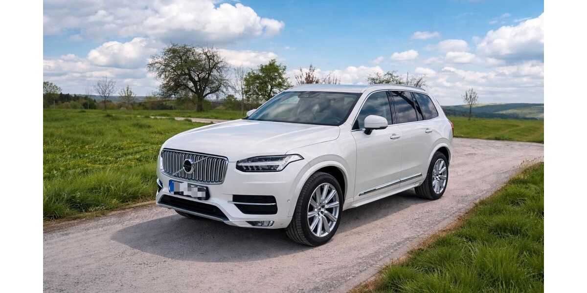 Volvo XC90 217.000 km 22.950 &euro; Erlenbach a.Main 63906