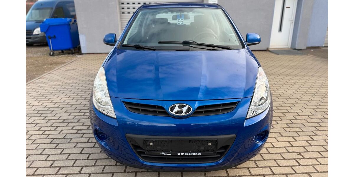 Hyundai i20 126.000 km 3.299 &euro; Goslar/Oker 38644