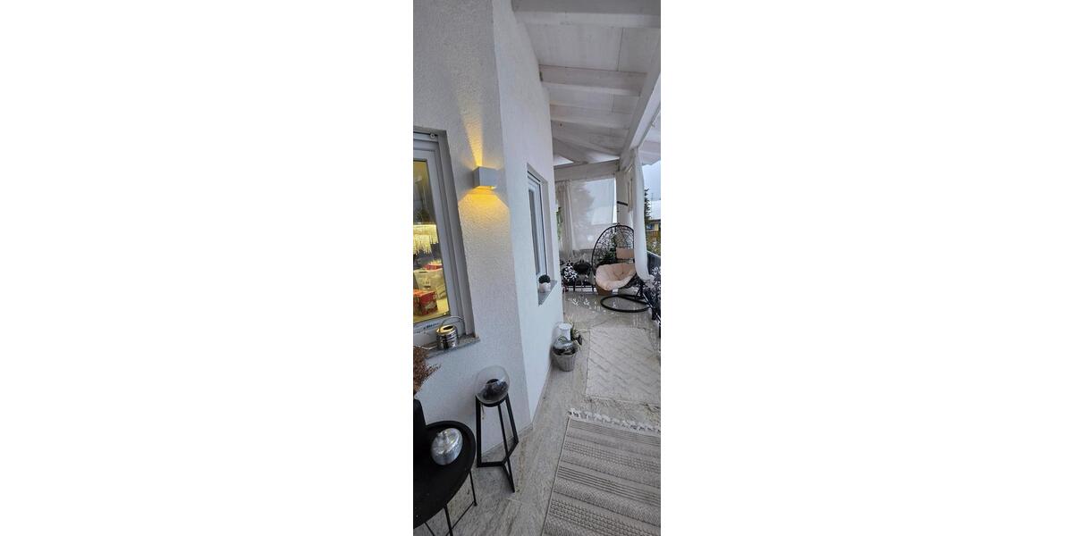 Etagenwohnung Fürth Atzenhof - 3 Zimmer, 110 m&sup2;, 2.100&euro; | Angebot:24370177