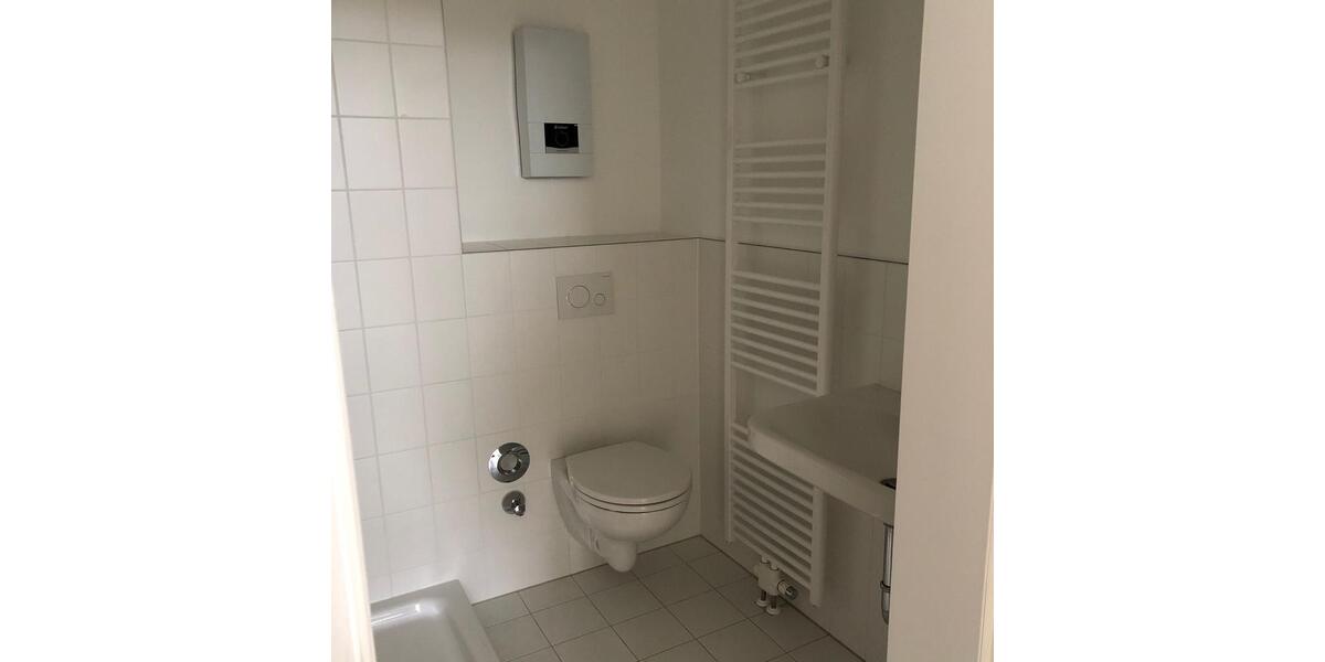 Dachgeschoßwohnung Aachen Eilendorf - 1 Zimmer, 34 m&sup2;, 135.000&euro; | Angebot:24655032