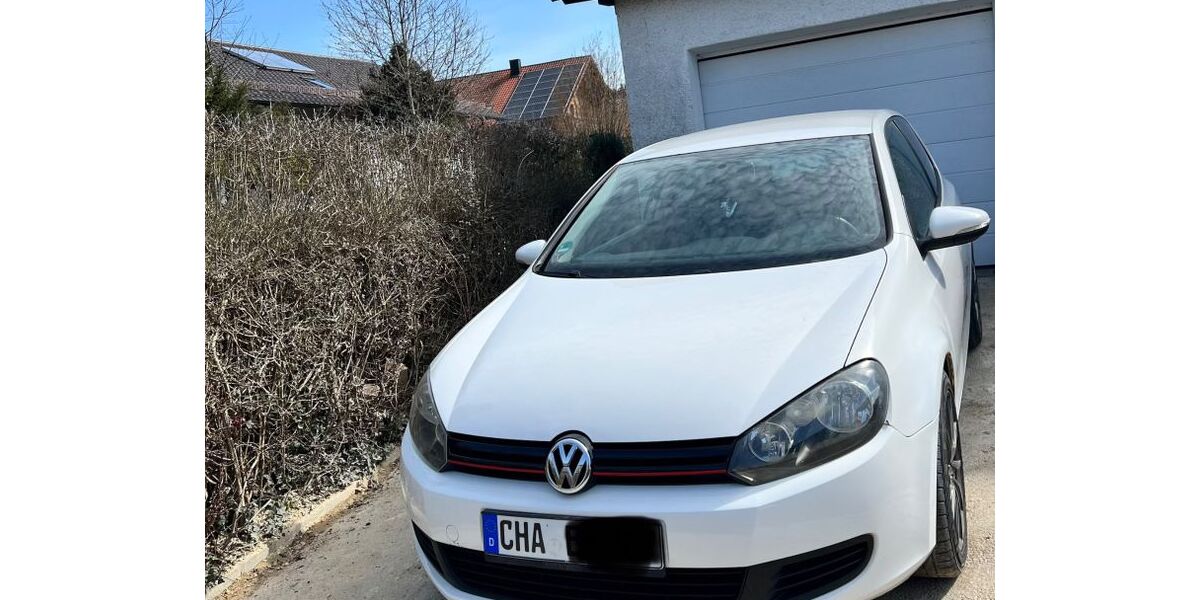 VW Golf 241.577 km 3.350 &euro; Cham 93413